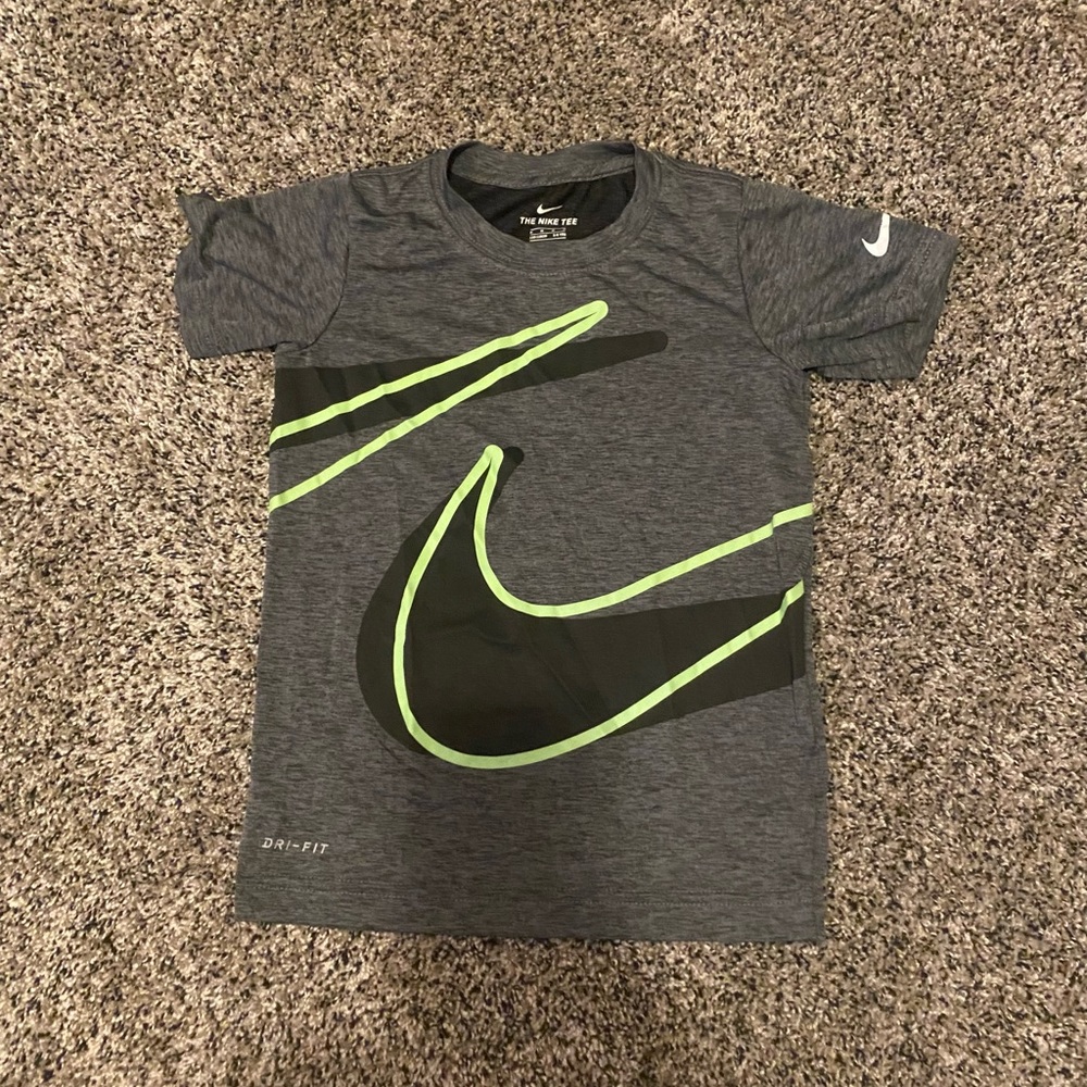 Nike Dri-Fit Tshirt